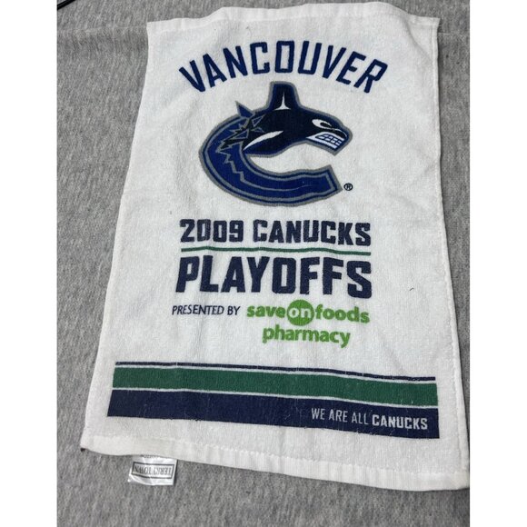 Vancouver Canucks NHL Stanley Cup Playoff Towel 2009 - Picture 1 of 9